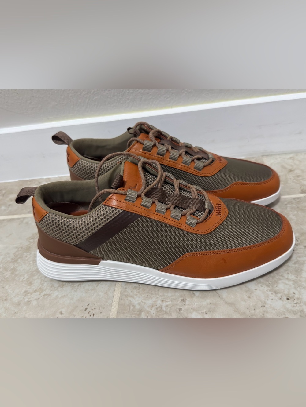 Wolf & Shepherd Crossover Victory Trainer In KHAKI | HONEY Color (Size M8/W10).